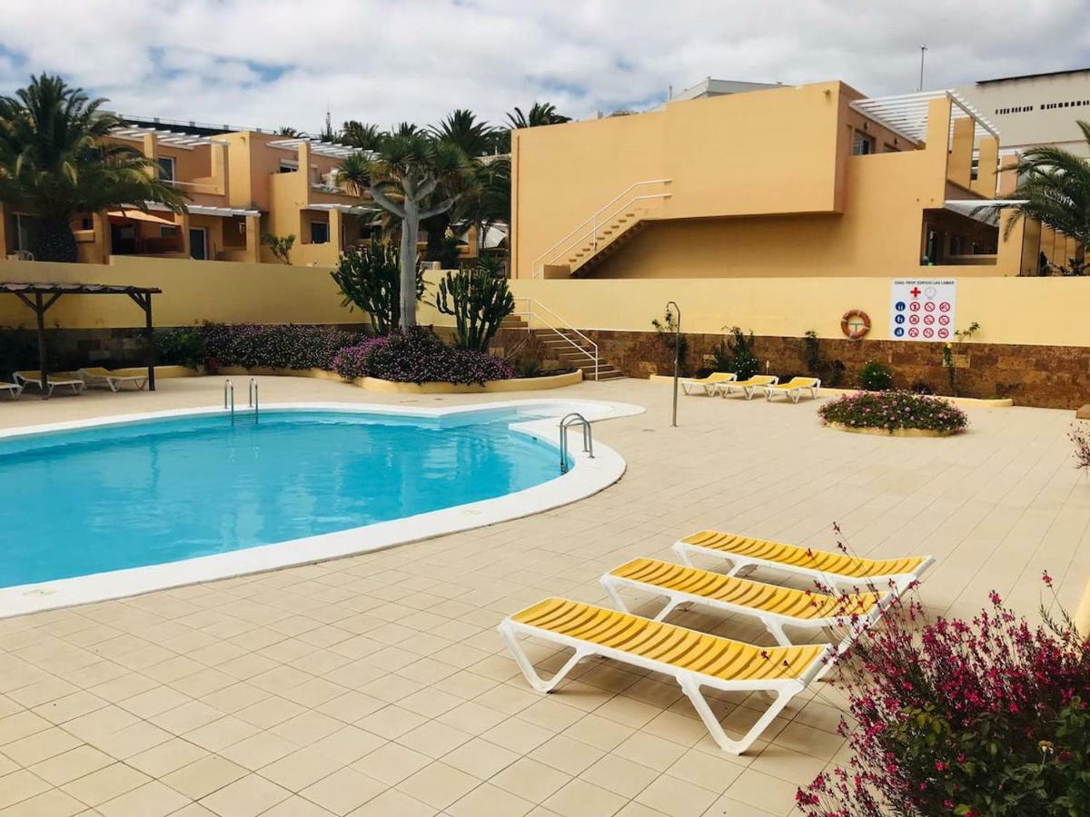 Apartamento Muy Tranquilo Con Piscina Costa Calmaアパートメント エクステリア 写真